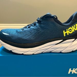 Hoka - Clifton 8